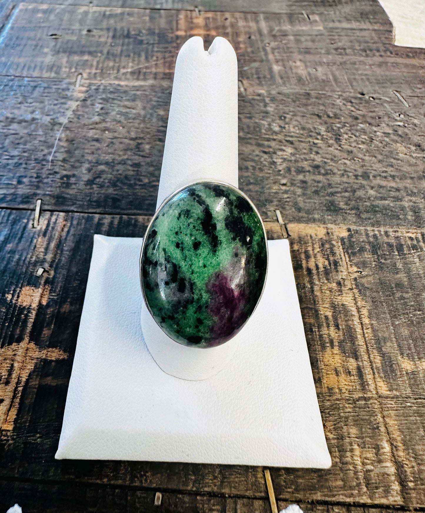 R Zoisite Ring