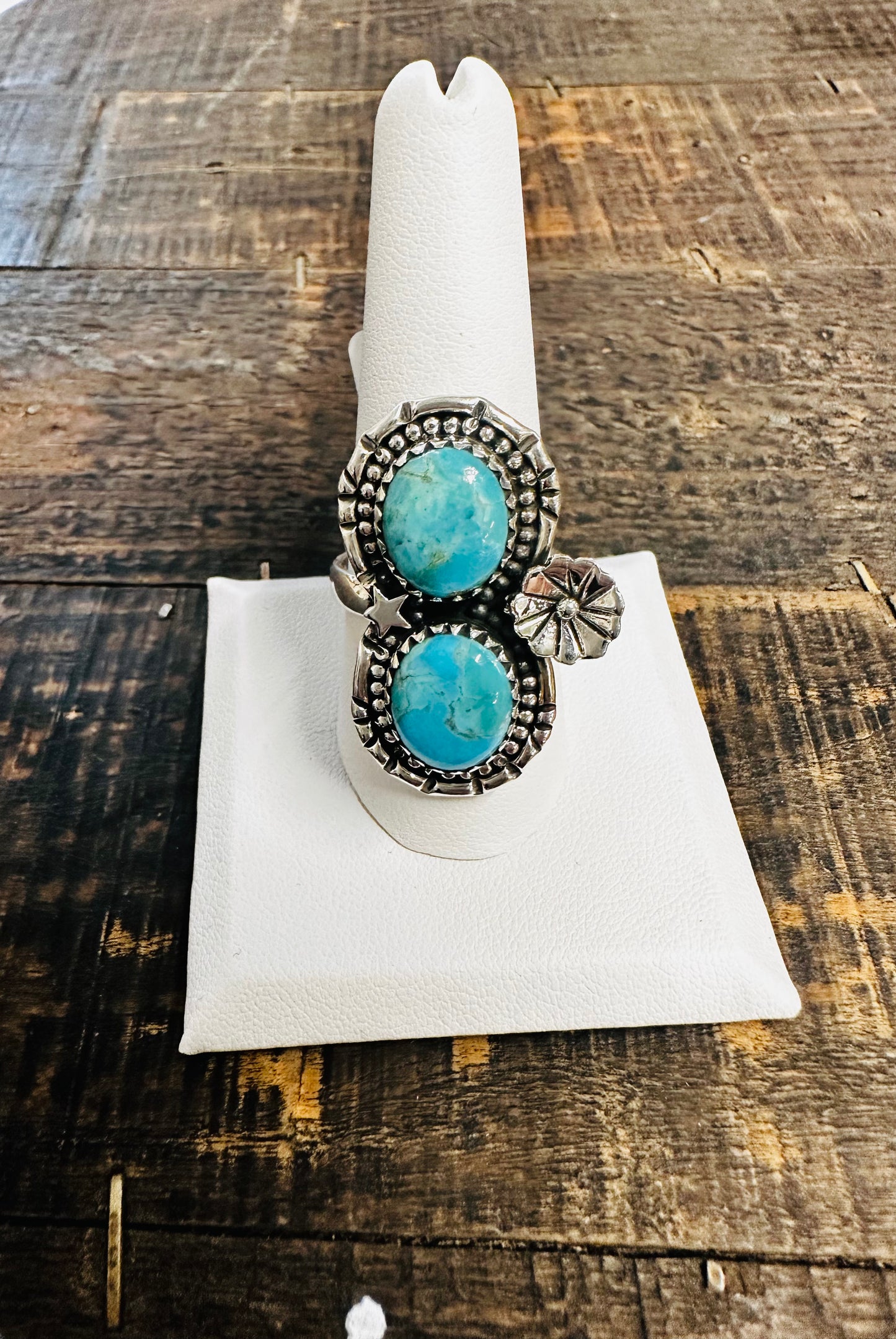 Turquoise with flower Ring